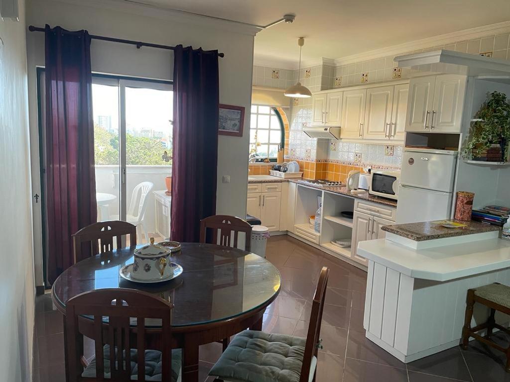 Vau Sea View, T2 Apartment, Close To Beach,Ideal For Families Портиман Екстериор снимка